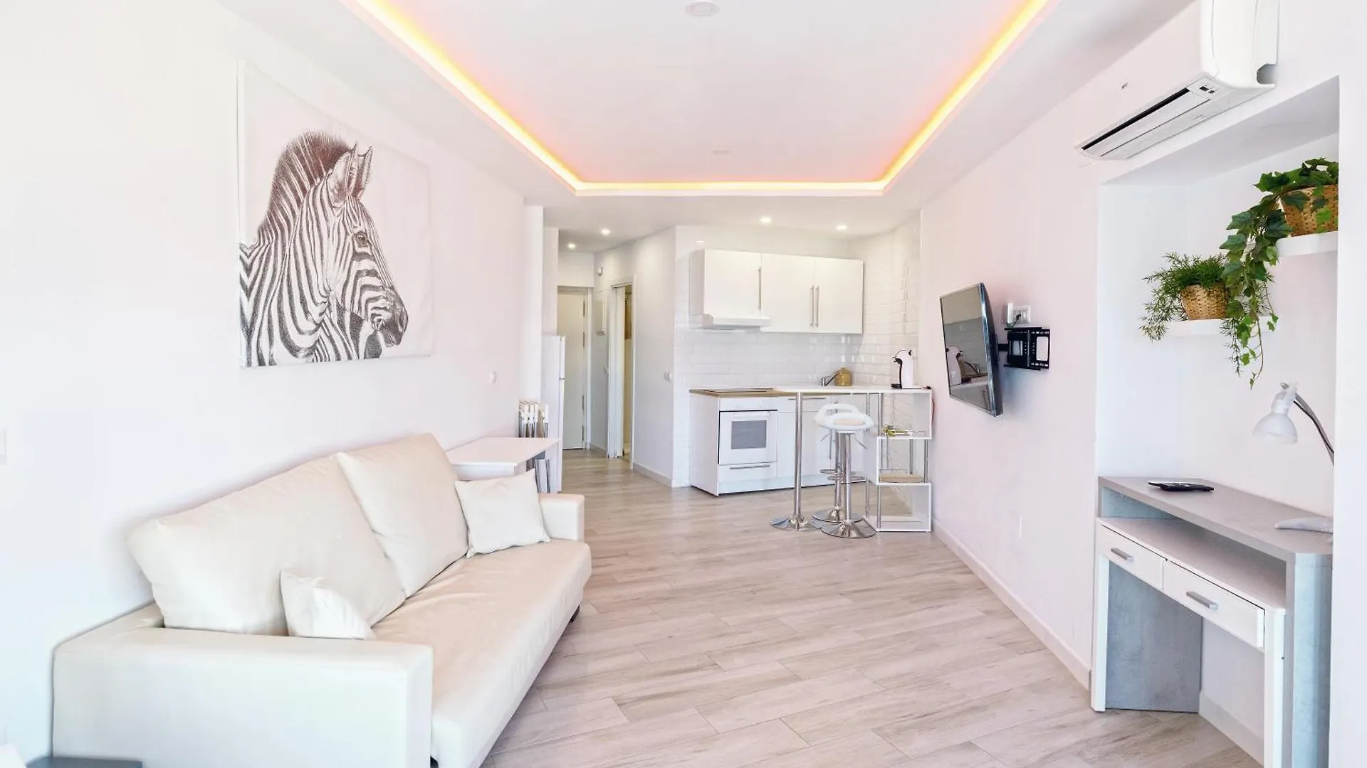 Sun Apartments Torremolinos Spain